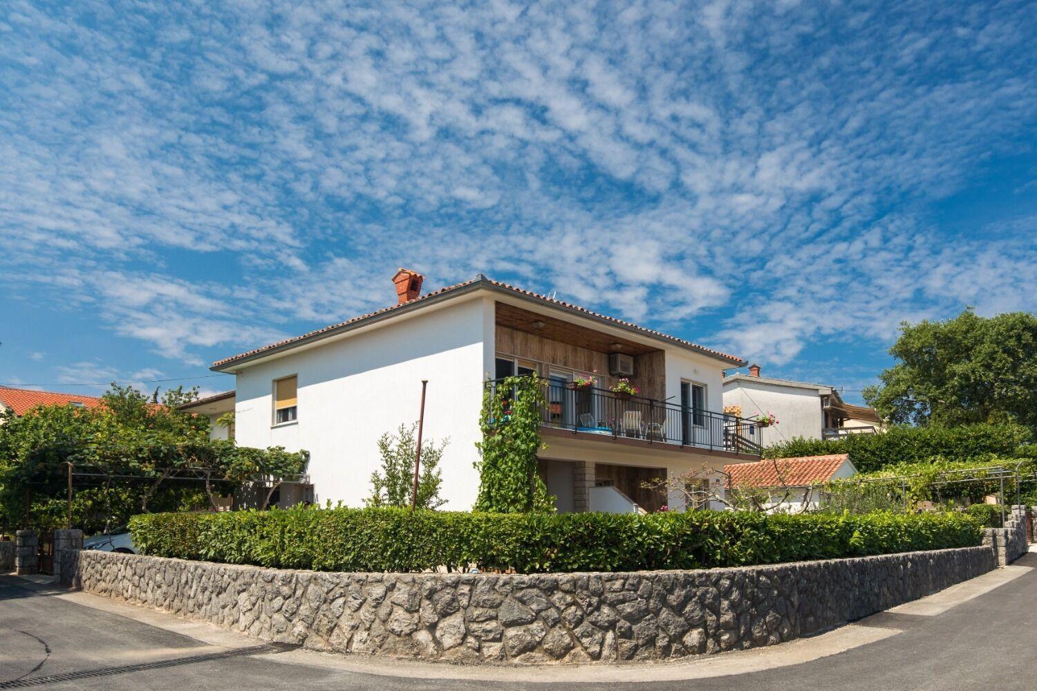 Apartments Kate - 100 M From Beach Malinska Esterno foto