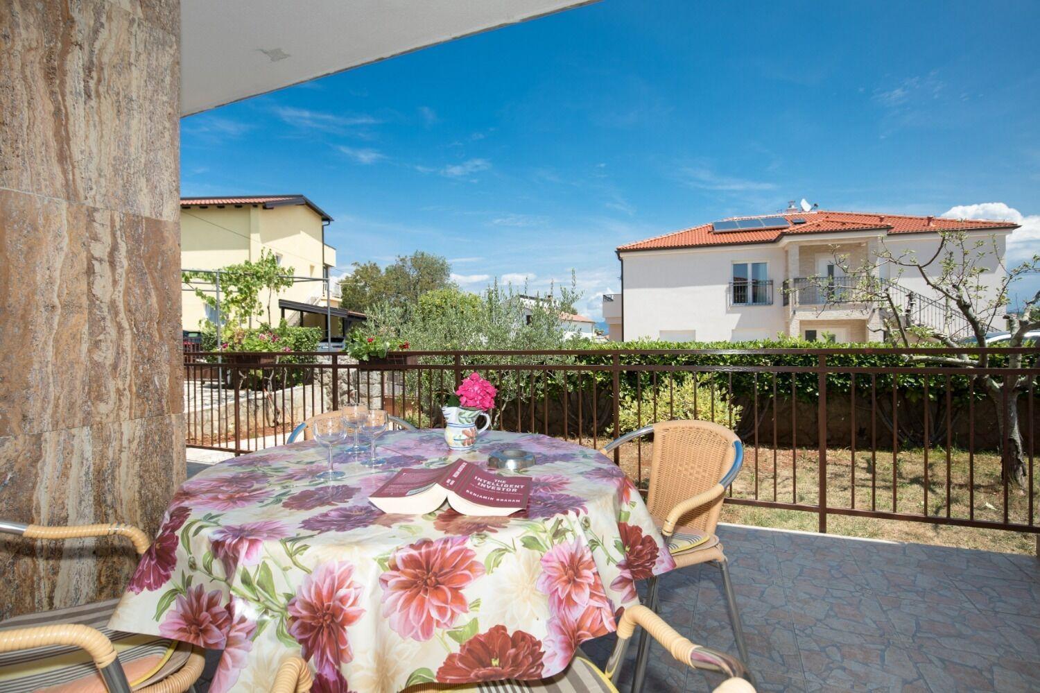 Apartments Kate - 100 M From Beach Malinska Esterno foto